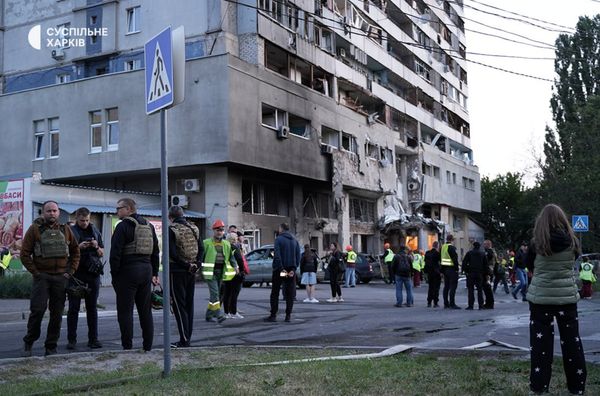Ворог вночі атакував Харків: прильоти зафіксовано у кількох районах, є постраждалі