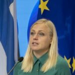 Українці борються не лише зі зброєю: Європа вимагає збереження антикорупційної незалежності