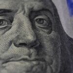 Курс валют в Украине 3 августа 2025 года: сколько стоит доллар и евро