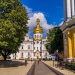 Церковный календарь на октябрь 2025: праздники и почитание усопших в Димитровскую родительскую субботу