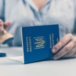 Верховная Рада запретила русский язык в записях паспортов-книжек