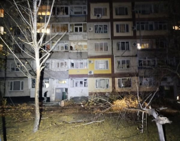 Росія вдарила по енергетиці України: у регіонах введено графіки відключень, поїзди курсують із затримками