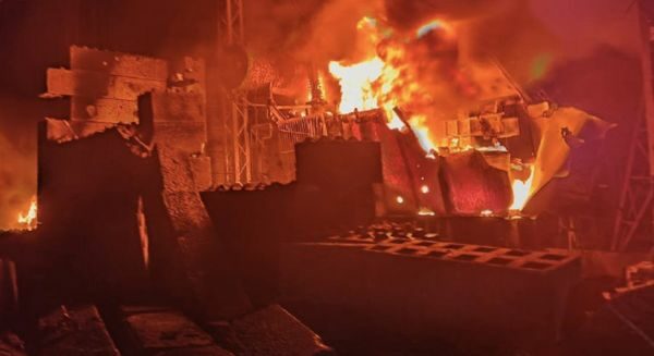 Росія вдарила по енергетиці України: у регіонах введено графіки відключень, поїзди курсують із затримками