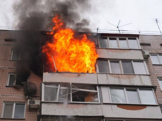 Ворог вдарив по&nbsp;житлових будинках у&nbsp;Запоріжжі: постраждала 21 людина, у&nbsp;тому числі дитина (фото, відео)