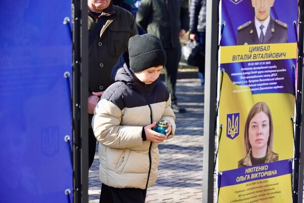 Память будет жить: на Аллее Героев в Одессе появились новые имена Память будет жить: на Аллее Героев в Одессе появились новые имена