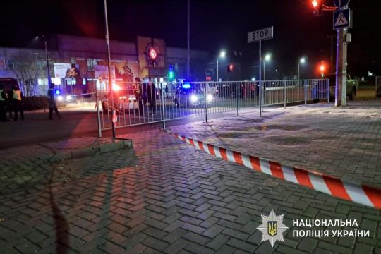 Новий теракт? На&nbsp;АЗС у&nbsp;Миколаєві пролунав вибух, двоє поліцейських у&nbsp;тяжкому стані