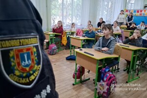 Школу на Одесчине посетил мобильный класс: чему учили детей