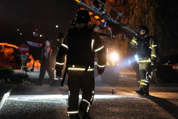 Ночью Одесчина оказалась под ракетно-дроновыми ударами: есть пострадавшие Ночью Одесчина оказалась под ракетно-дроновыми ударами: есть пострадавшие